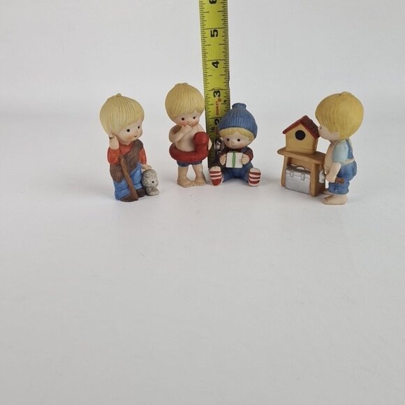 Lot of 4 Enesco Country Cousins Figurines Play Time at Beach Christmas Vntg - Picture 3 of 13